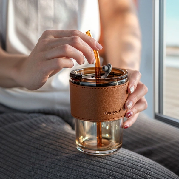 Tea and Cold Coffee Glass Tumbler with Lid and Straw Cups ands for Glass Coffee Mug 450ML
