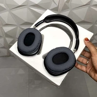 P9 Model With New Attractive Colors, Awesome Sound Quality, — Perfect Balance Of Exhilarating High-fidelity Audio And The Effortless Magic Of Headphone. The Ultimate Personal Listening Experience Is Here - GPH3