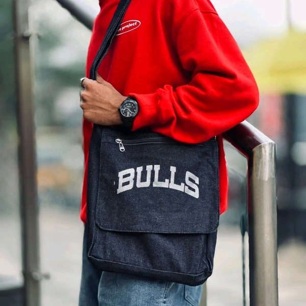 Premium Vintage Arts Bag | Ultra Sporty Messenger Sling Bag For Multipurpose Use - TFV2