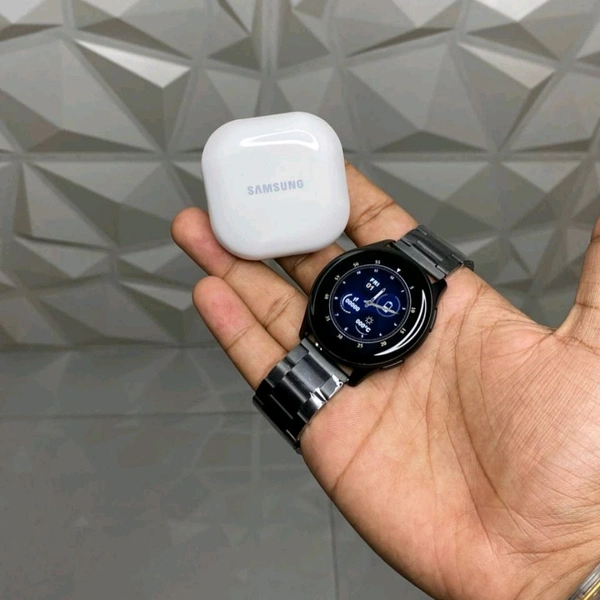 Most Awaited Budget Combo | Royal Combo Offer, Active 2 Smartwatch And Galaxy Buds Fe Super Quality - White