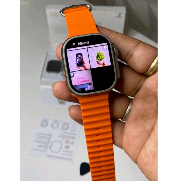 Android 4G Smartwatch With 2GB Ram And 16GB International Storage, Instagram, YouTube, WhatsApp With Camera. you can install Apps From the Play Store!
