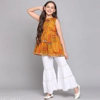 Curly Tales Girls Foil Printed Kurta And Sharara Sets  - Orange , 7-8 Years 