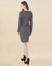 Lycra Printed Black Western Dresz - M