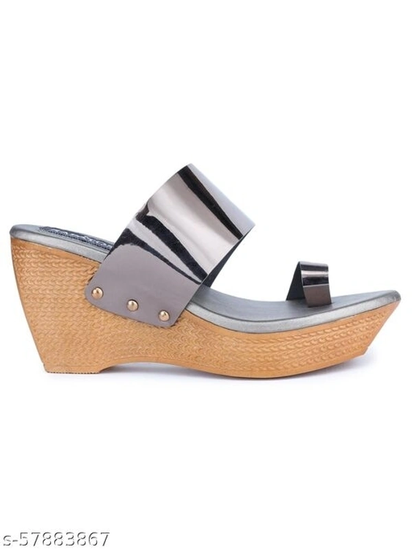 Sapatos Women Casual Wedges Sandals, Ideal for Women (ST-5175-Beige) - IND-6