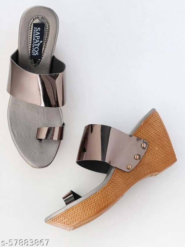 Sapatos Women Casual Wedges Sandals, Ideal for Women (ST-5175-Beige) - IND-6