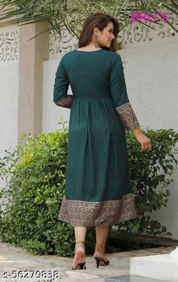 ma syla Anarkali  - bottle Green , 4XL 