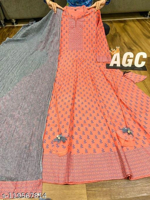 Fancy Fabulous Women Gowns - Salmon , L 
