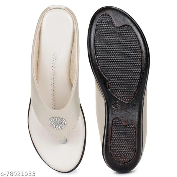 ShoeNstring Women Casual Flats - white , IND-9 