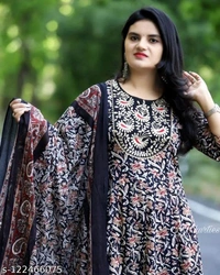 Chitrarekha Graceful Women Kurta Sets - Black, XL