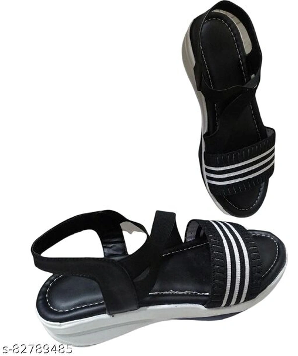 Women's fashion sandals - Black, IND-3