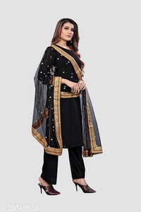 Aagyeyi Graceful Women Kurta Sets - Black, L