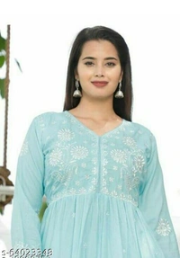 ANVI WOMEN PEACH  EMBROIDARY KURTI - Light Blue, L