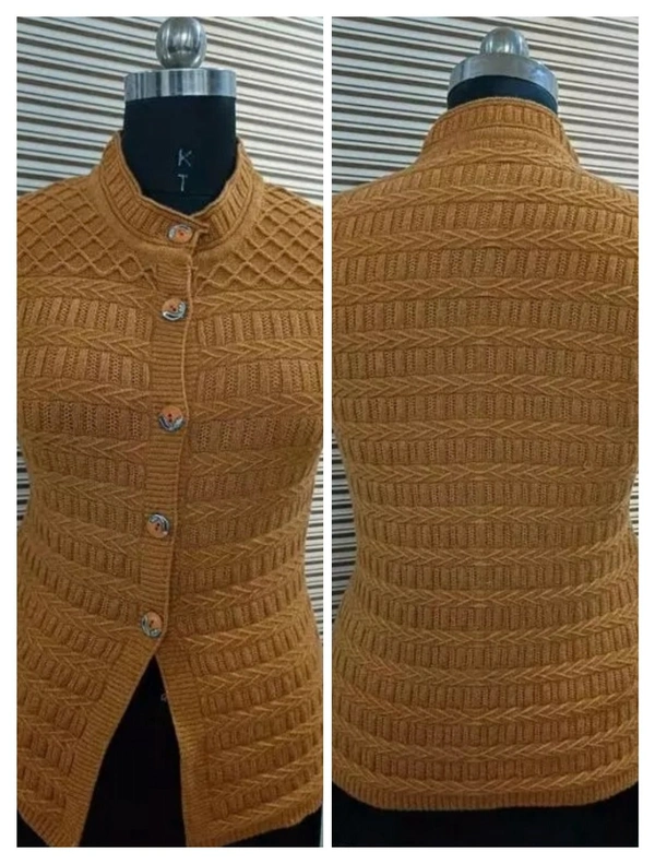 KESHAVI HALF SLEEVE CARDIGANS Sweaters  - Bourbon, M