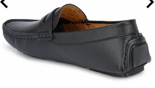Round-Toe Slip-On Loafers - Black, 6
