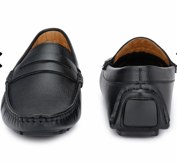 Round-Toe Slip-On Loafers - Black, 9