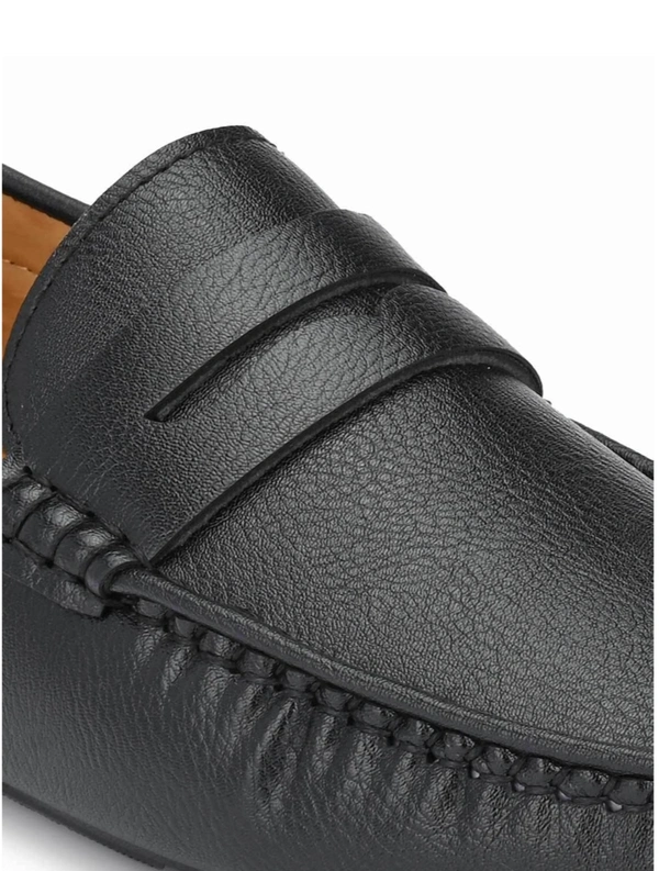 Round-Toe Slip-On Loafers - Black, 9