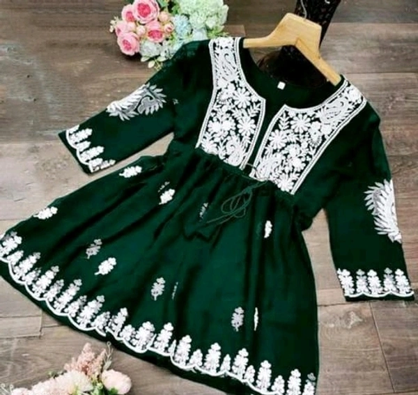 Trendy Ravishing Women Tops & Tunics - Cyprus, L