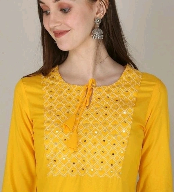 Alisha Pretty Kurtis - Gold, S