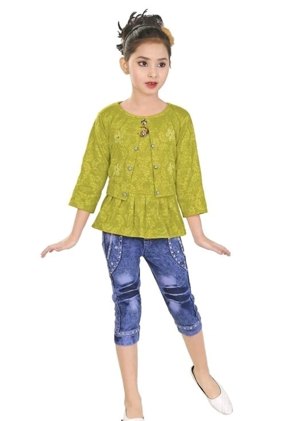 Girls Clothing Sets Pack Of 1 - Gold, 4-5 Years