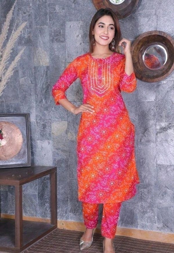Trendy Voguish Women Kurta Sets - L