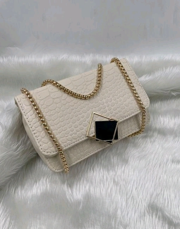 SLING BAG - Ecru White