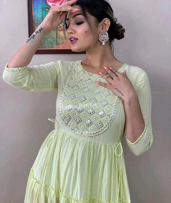 MAX LF/Fully floral embroidery pattern on kurti with beautiful heavy cusion tassels - Madang, M, Rayon