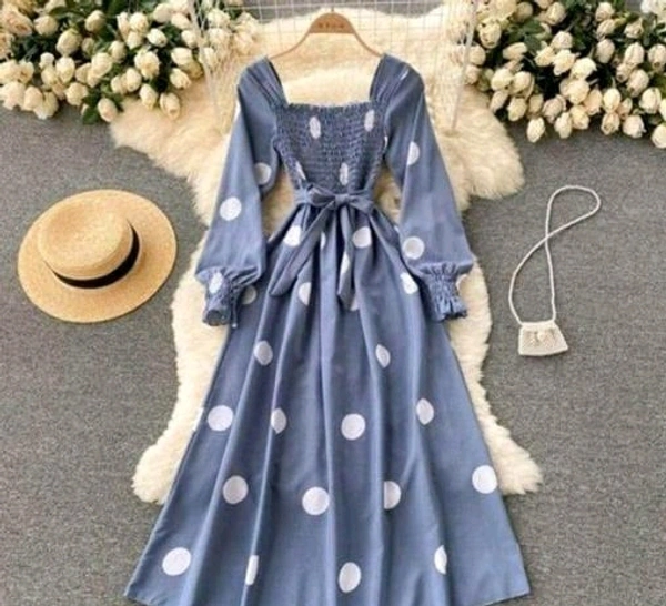 Poly Crepe  sl  white big polka - Alto, XS