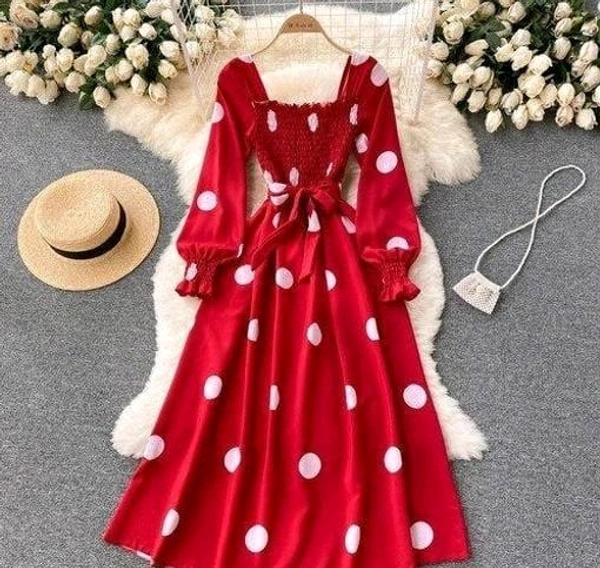 Poly Crepe  sl  white big polka - Red, S