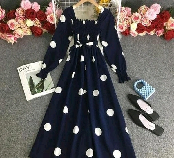 Poly Crepe  sl  white big polka - Navy Blue, M