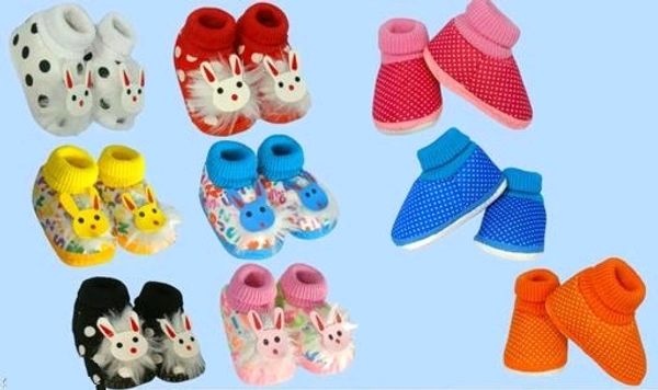 Woolen  BOOTIES Baby Shoes, Baby Shoes for Boy's and Girl's Canvas with Anti-Slip Sole Great quality of Pair BABY INFANT SHOES & BOOTIES - 6-9 Months