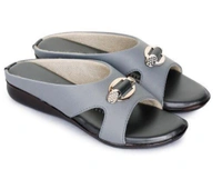KM FOOTWEAR LHP Km New Looking Woman And Girls Fashion Flats Sandals Latest Fashion Stylish Sandals And Slippers - Bourbon, IND-4, Sandals And Sleepers