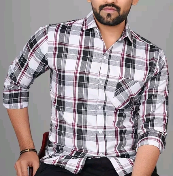 Voroxy Men Regular Fit Checkered Spread Collar Casual Shirt - White - L