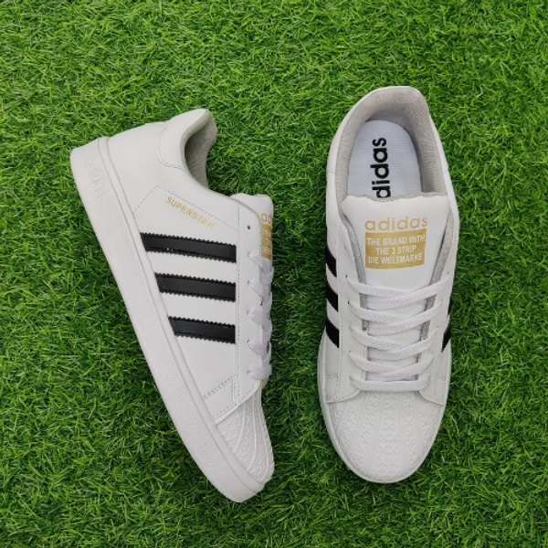 Superstar White - UK 10