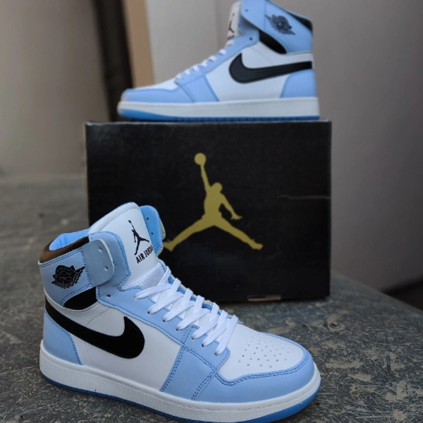 Jordan high University Blue  - UK 6