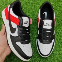 Dunk Red Black Toe - UK 6