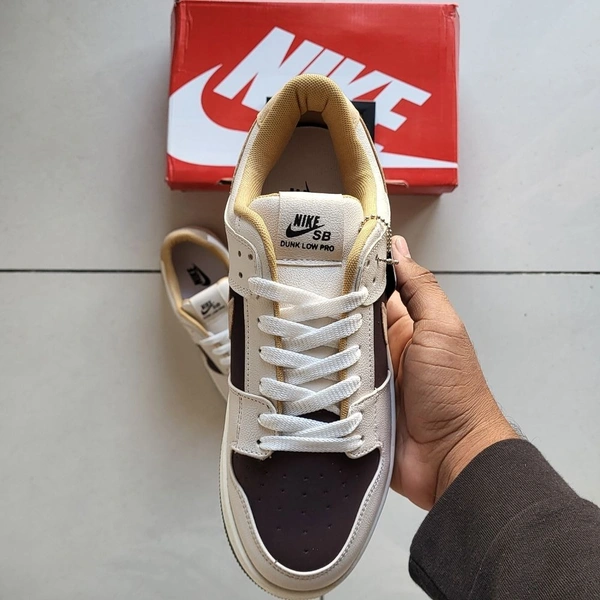 DUNK LOW NEXT NATURE BROWN - UK 7