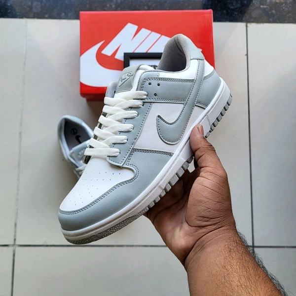 Dunk Low Grey - UK 6