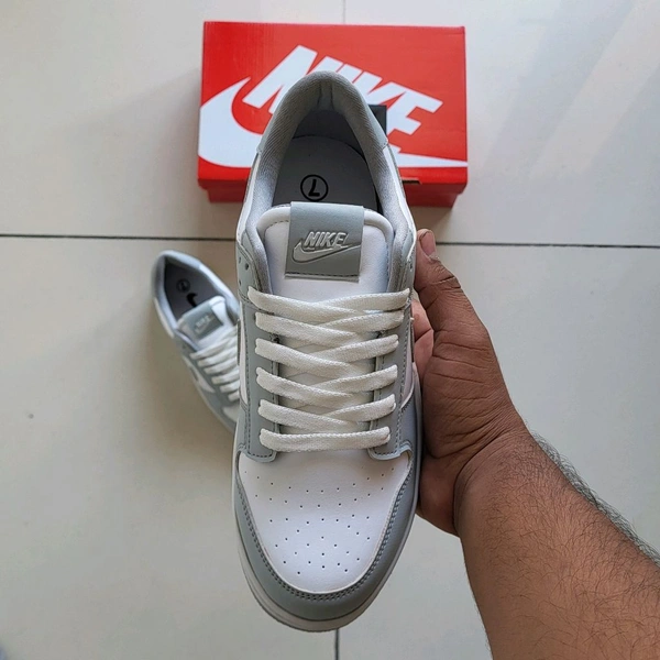 Dunk Low Grey - UK 6