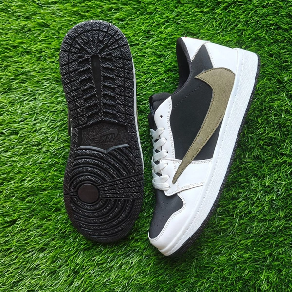Travis scott olive - UK 7