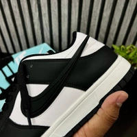 DUNK LOW TWIST PANDA - UK 6