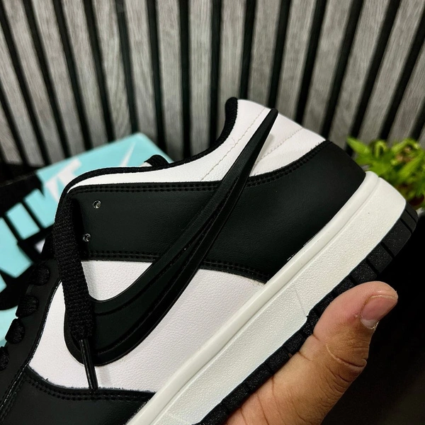 DUNK LOW TWIST PANDA - UK 6