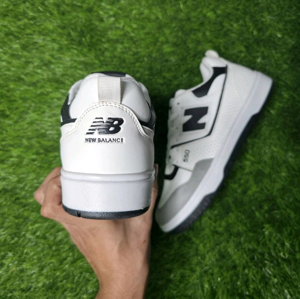 NB 550 GREY BLACK - UK 7