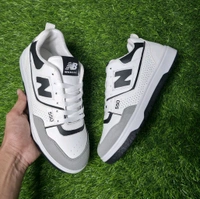 NB 550 GREY BLACK - UK 7