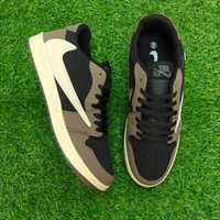 Travis scott brown - UK 9