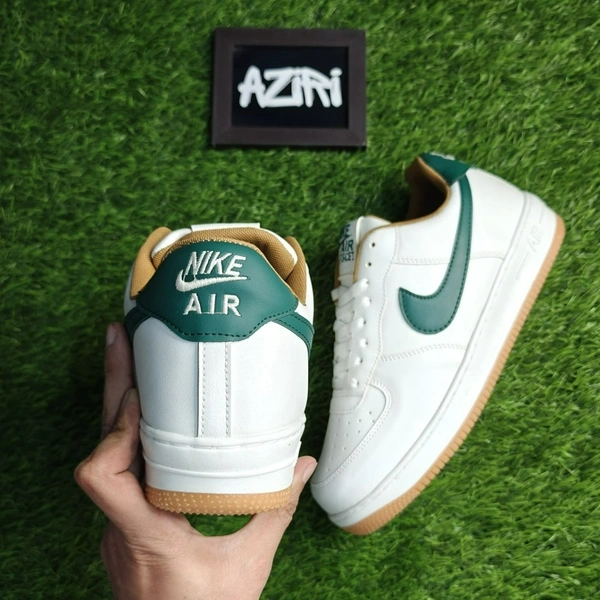AF1 HAMAVA - UK 8