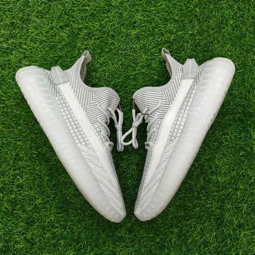 yeezy white uk