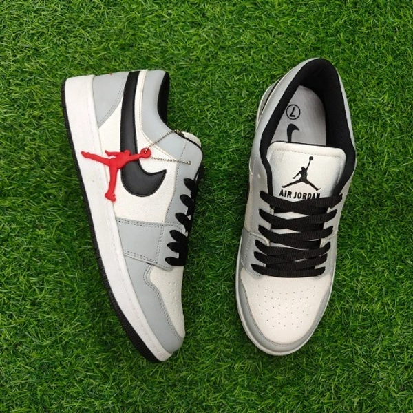 jordan low black grey