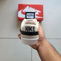 BLAZER LOW '77 JUMBO WHITE - UK 6