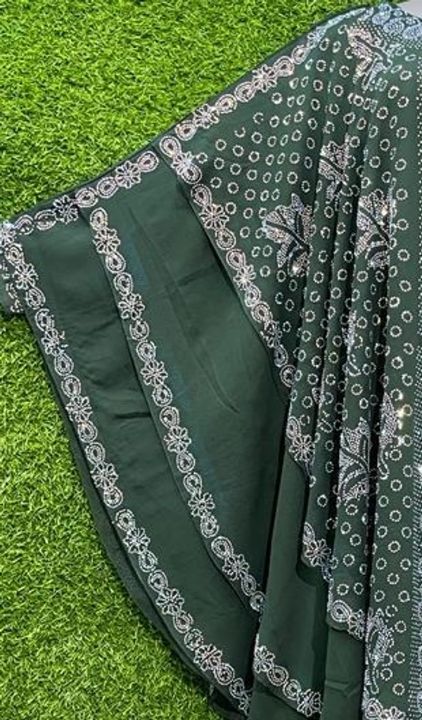 AM FASHION NIDA BRIDAL STONE WORK FARASHA WITH 3 LAYER FABRIC - 54-56, MEHANDI