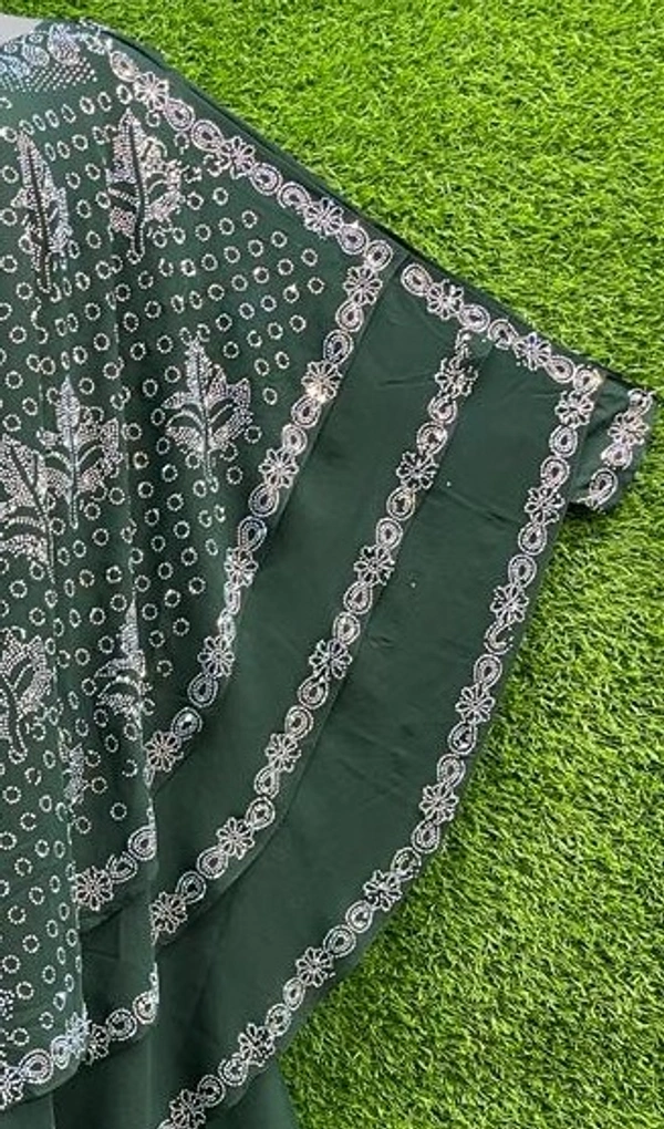 AM FASHION NIDA BRIDAL STONE WORK FARASHA WITH 3 LAYER FABRIC - 54-56, MEHANDI